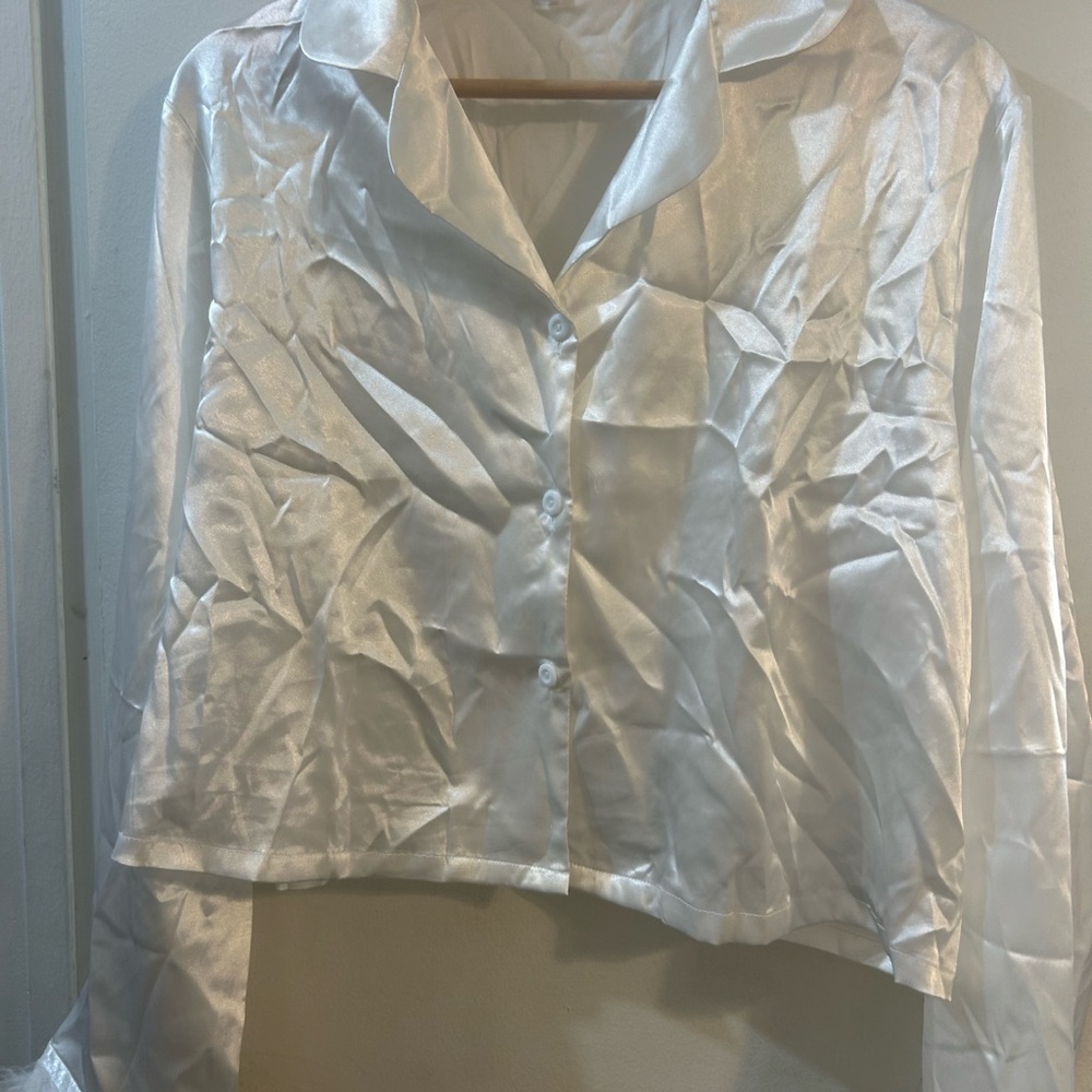 Amazon White Long Sleeve Crop Button Down Shirt